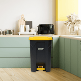 Contenedor de Basura Gris con Tapa Amarilla y Pedal 80 litros. - MCP Rubber Division