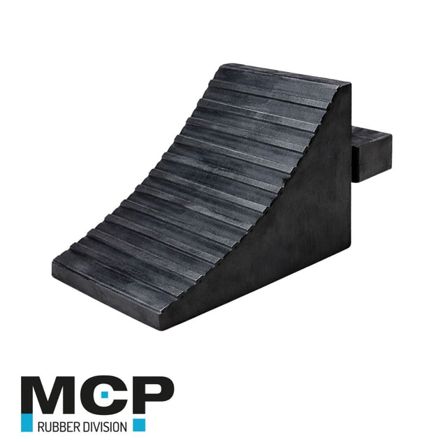 Cuña Camión Estriada de Caucho - MCP Rubber Division