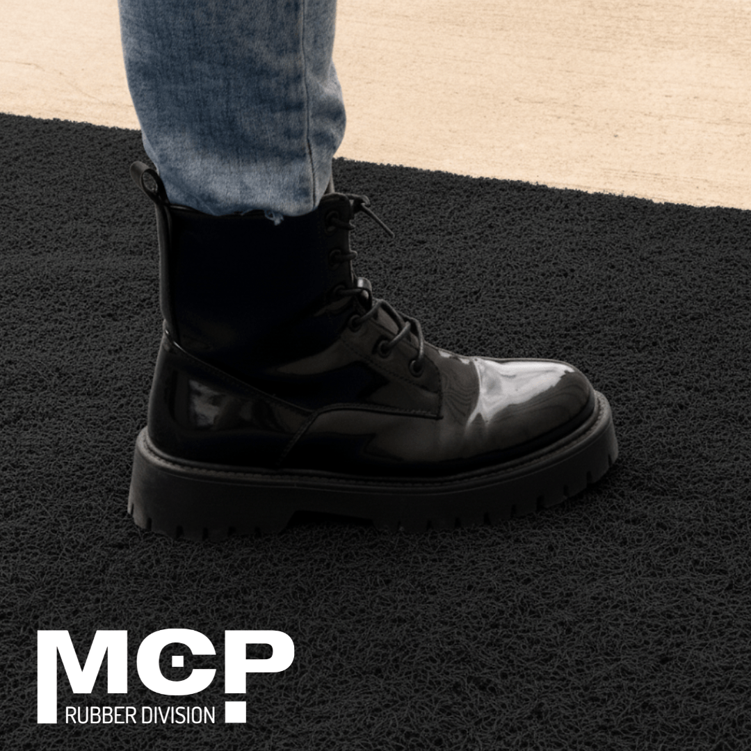 Piso Nomad Negro Trafico Medio 12mm x 1,2m x 12m - MCP Rubber Division
